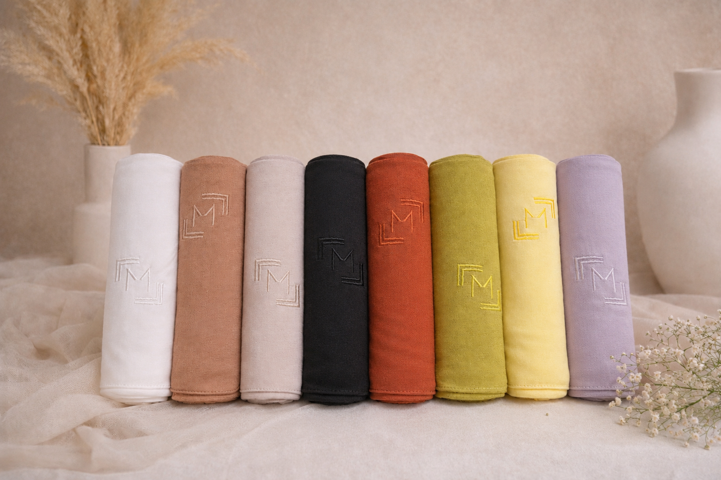 Hijab Jersey Premium – Broderie M haute qualité