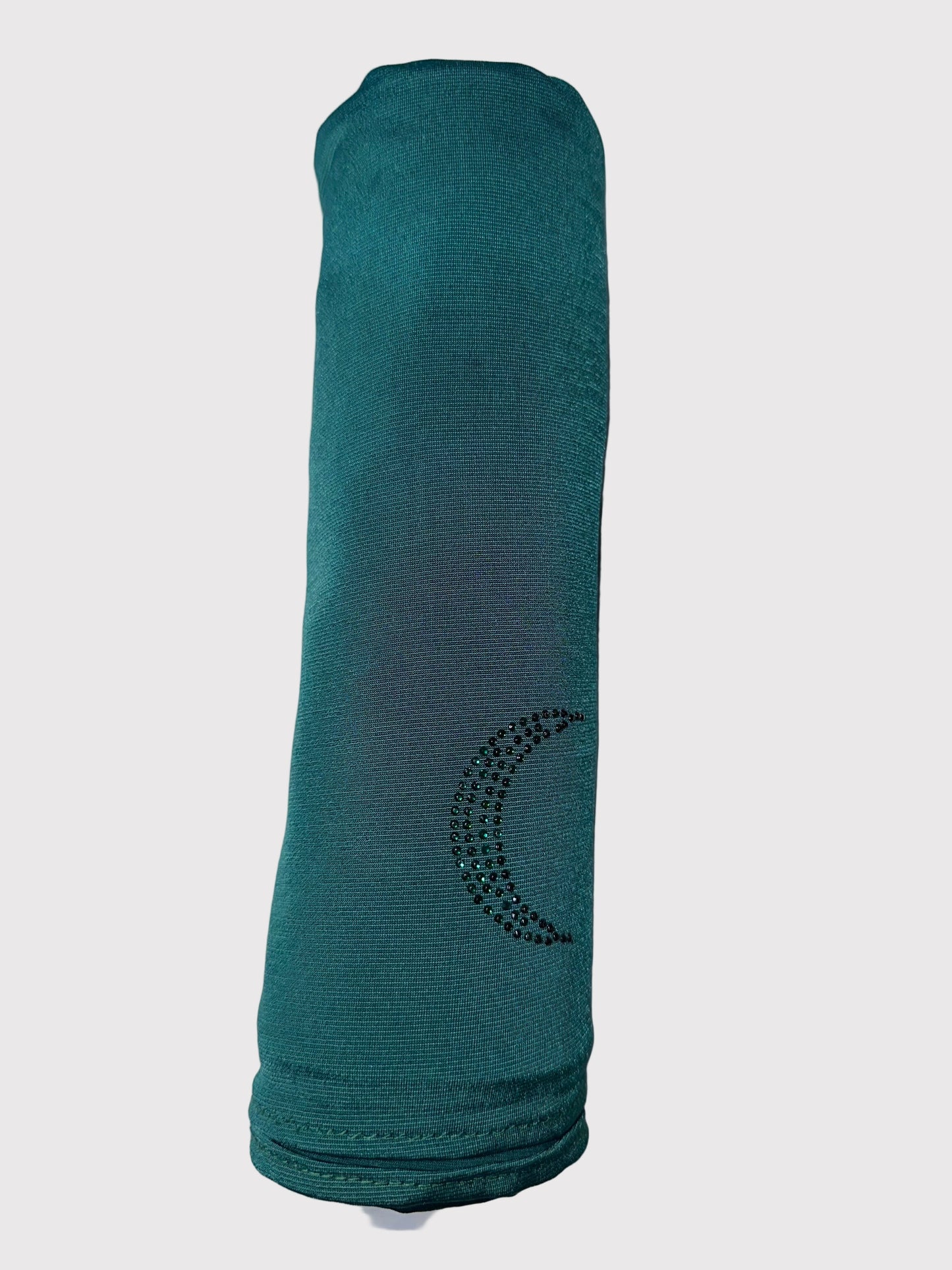 🌙 Hijab Signature – “Voile de Lune”