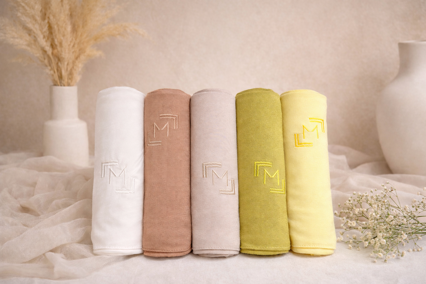 Hijab Jersey Premium – Broderie M haute qualité