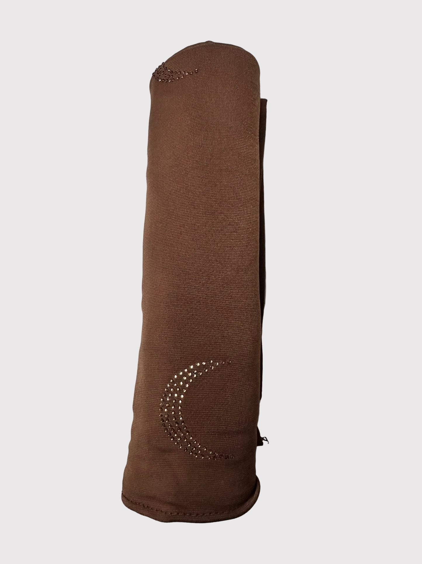 🌙 Hijab Signature – “Voile de Lune”